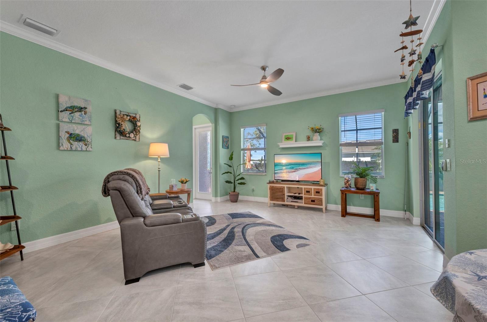 15000 Spanish Point Dr Property Photo 27