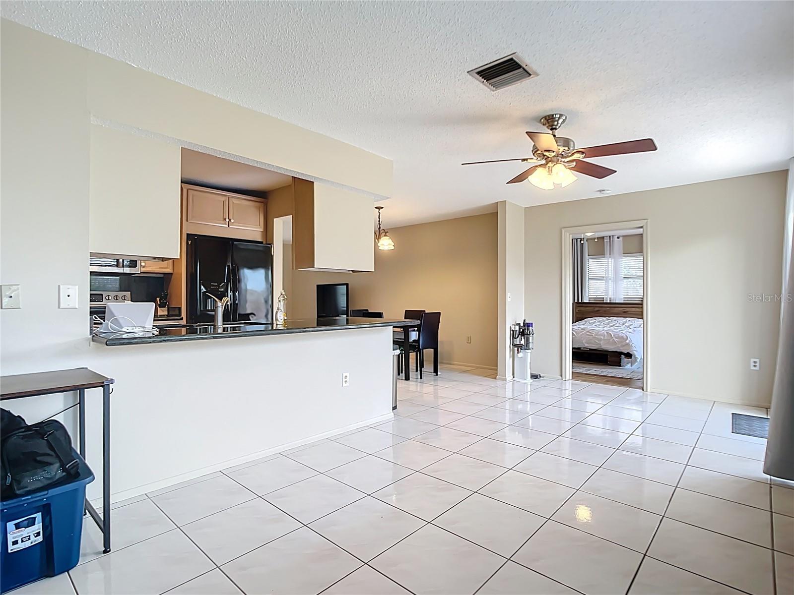 5964 Diana Rd Property Photo 10