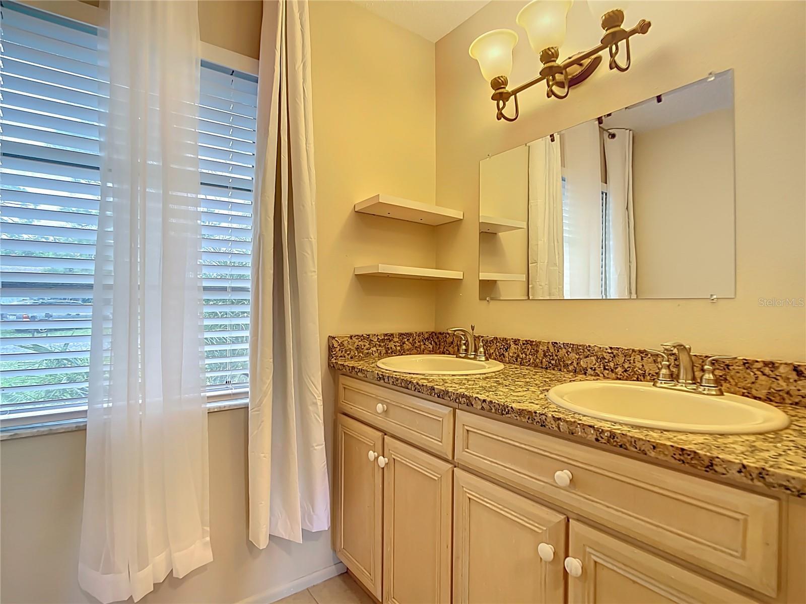 5964 Diana Rd Property Photo 22