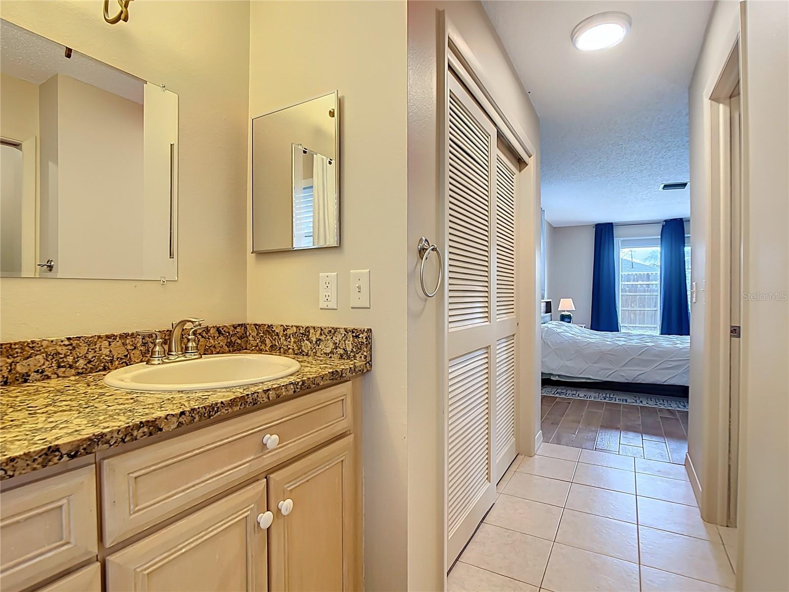 5964 Diana Rd Property Photo 24