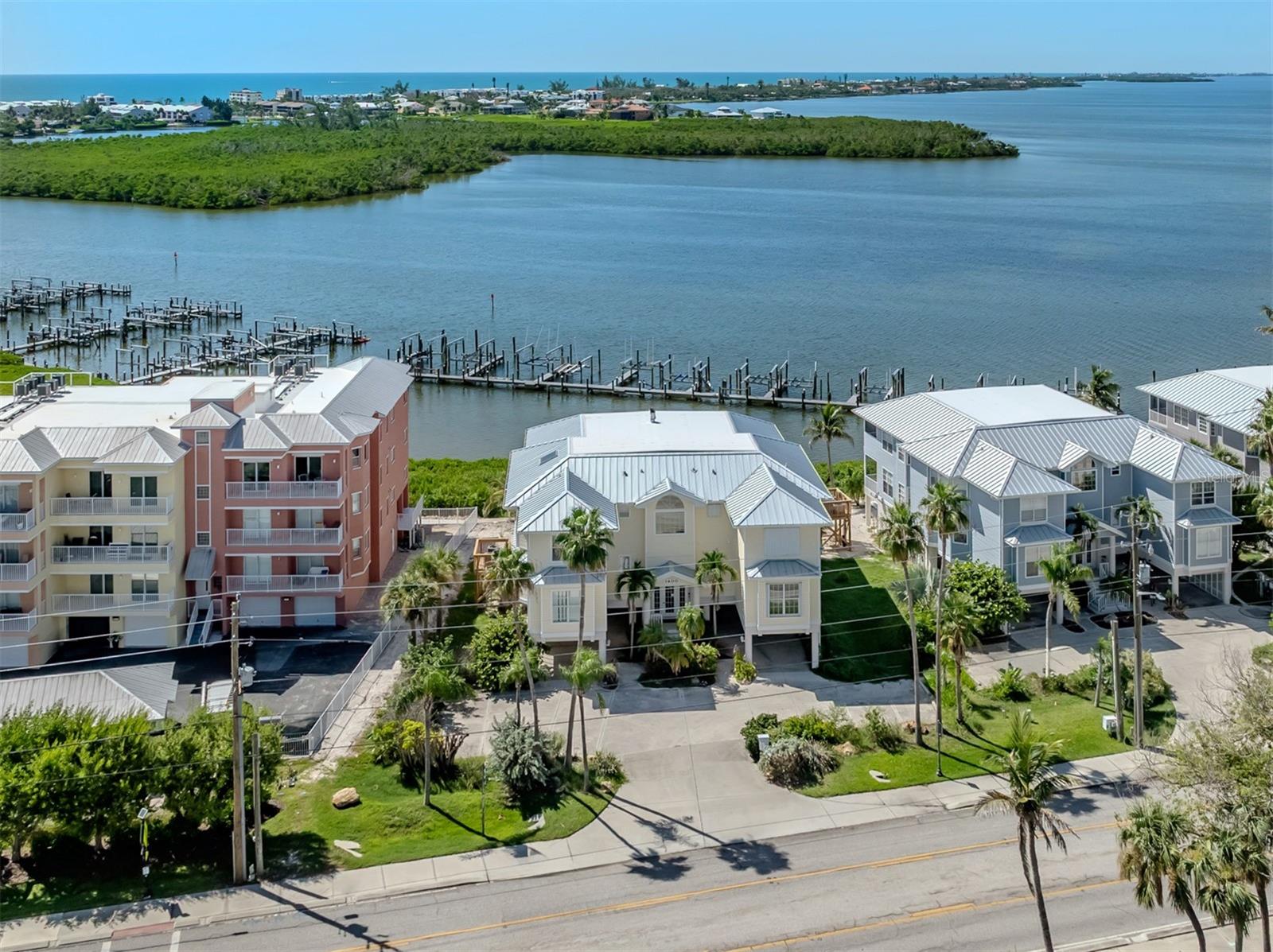 1400 BEACH RD #3