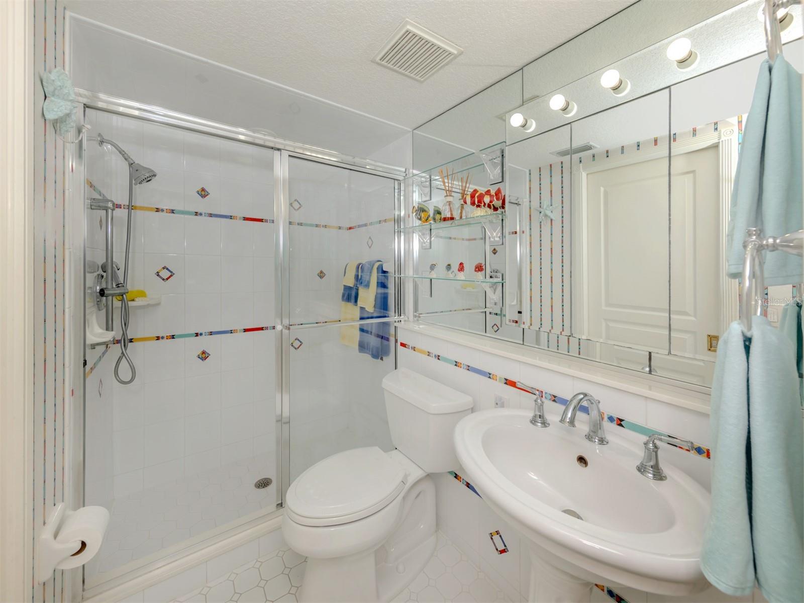 1400 Beach Rd #3 Property Photo 21