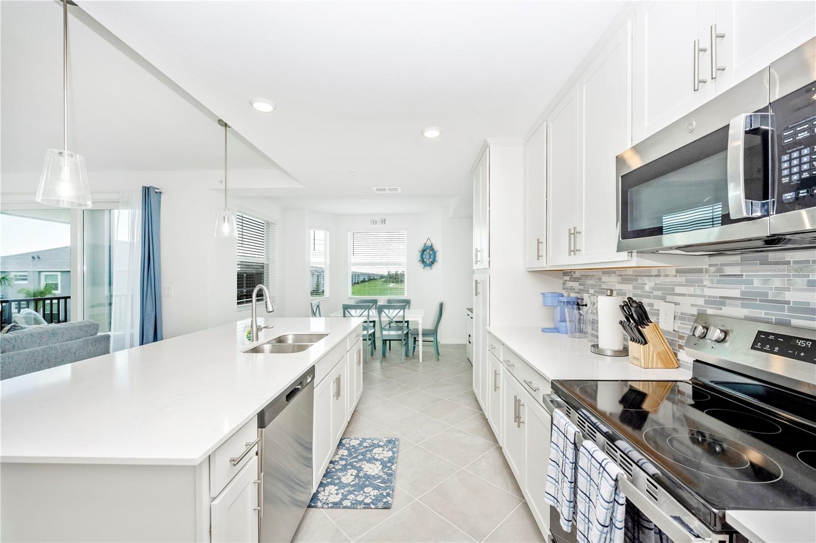17565 Opal Sand Dr #202 Property Photo 10