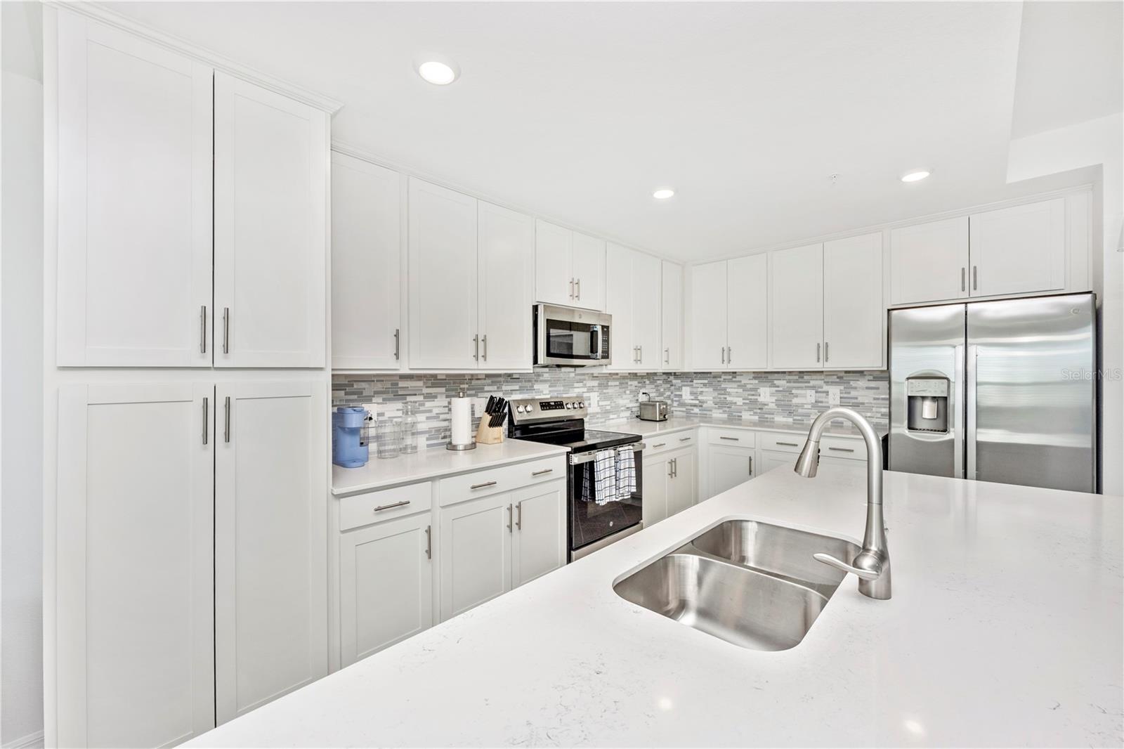 17565 Opal Sand Dr #202 Property Photo 11