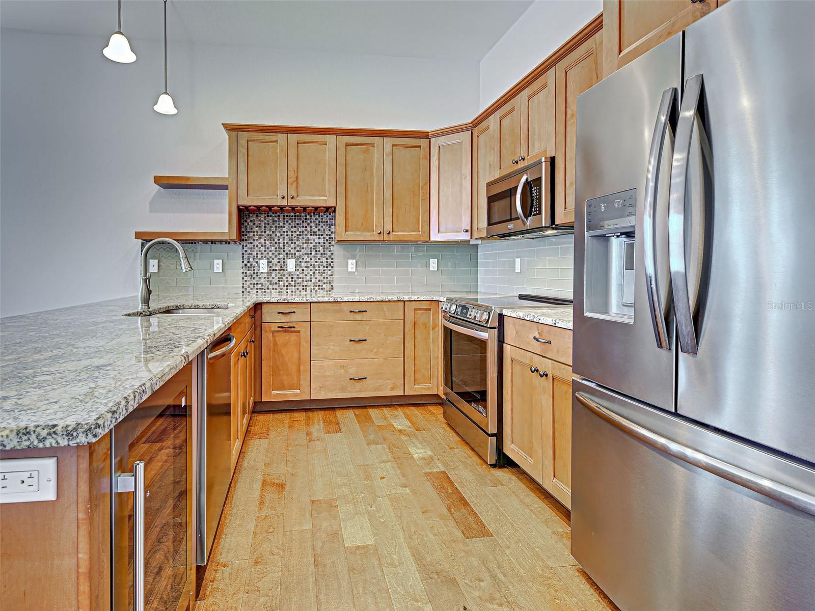 445 Nokomis Ave S #210 Property Photo 15