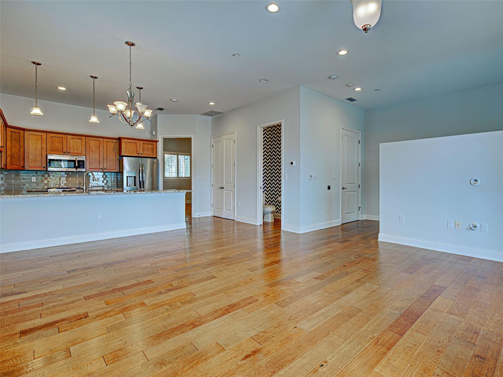 445 Nokomis Ave S #210 Property Photo 18