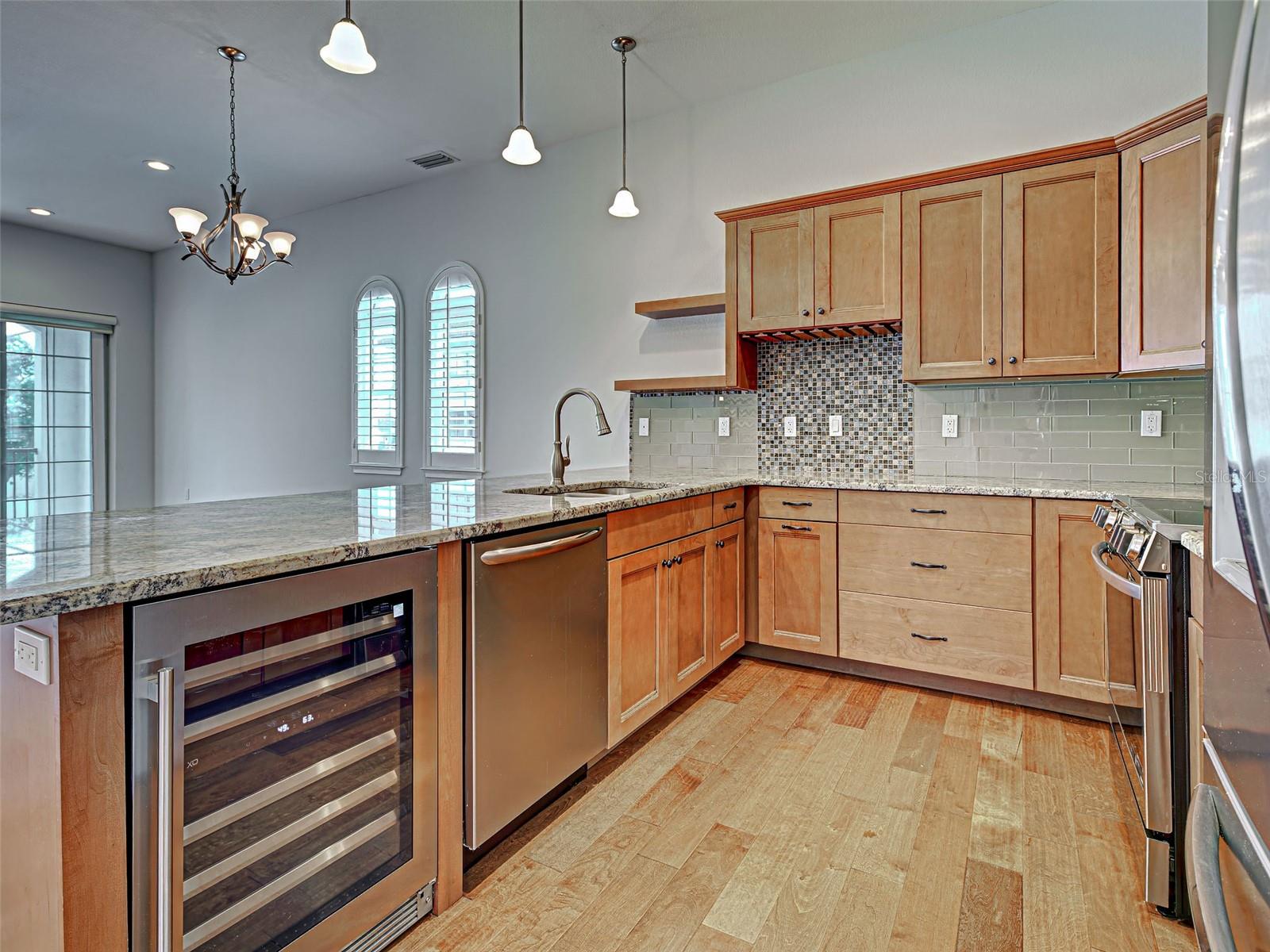 445 Nokomis Ave S #210 Property Photo 19