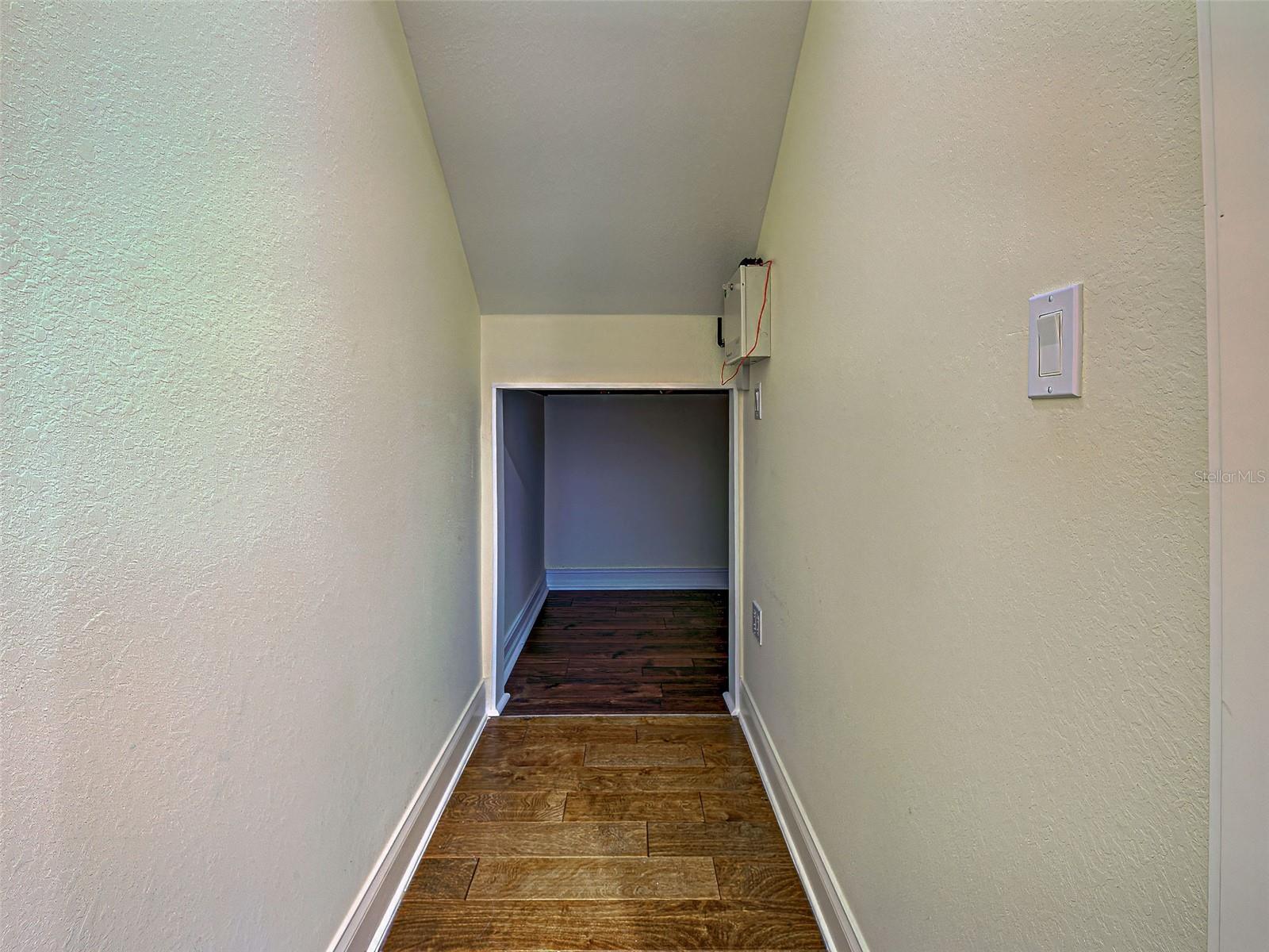 445 Nokomis Ave S #210 Property Photo 42
