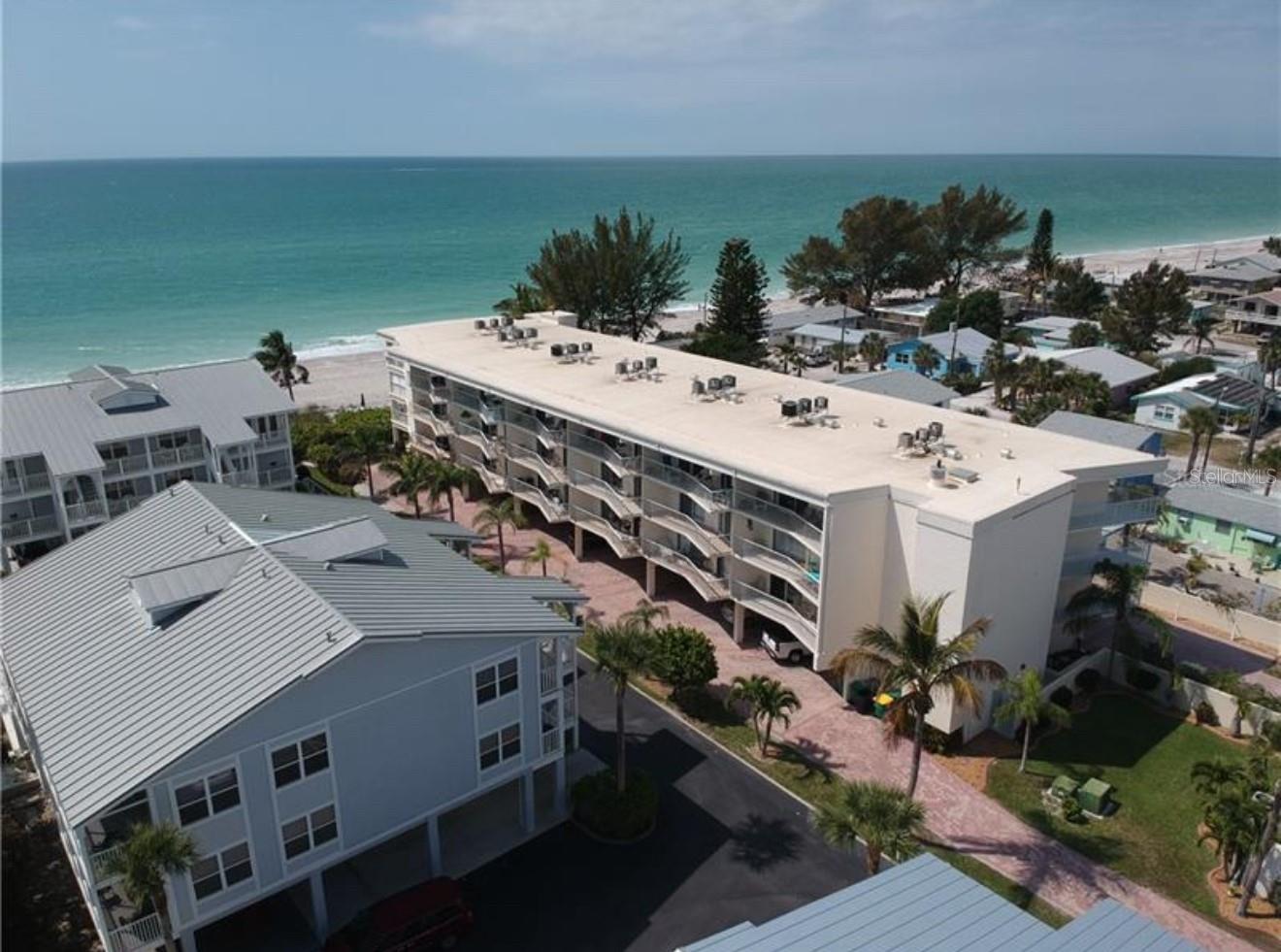 1480 Gulf Blvd #304 Property Photo 2