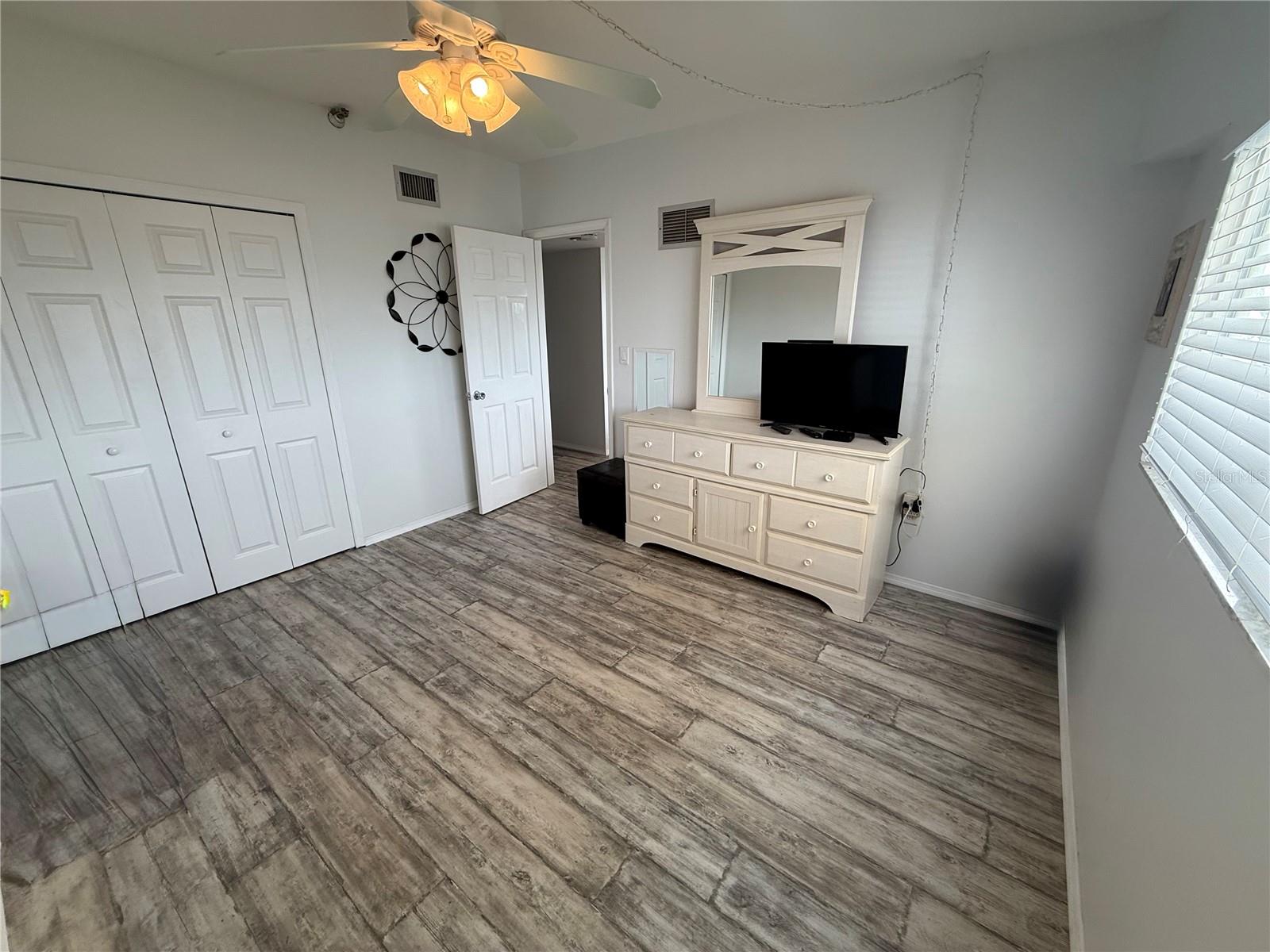 1480 Gulf Blvd #304 Property Photo 31