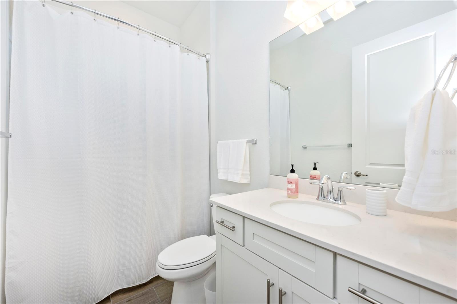 17662 Santorini Ct Property Photo 35