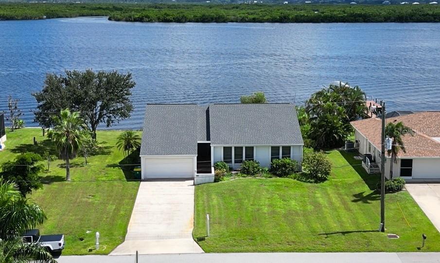 3000 Peace River Dr Property Photo 1