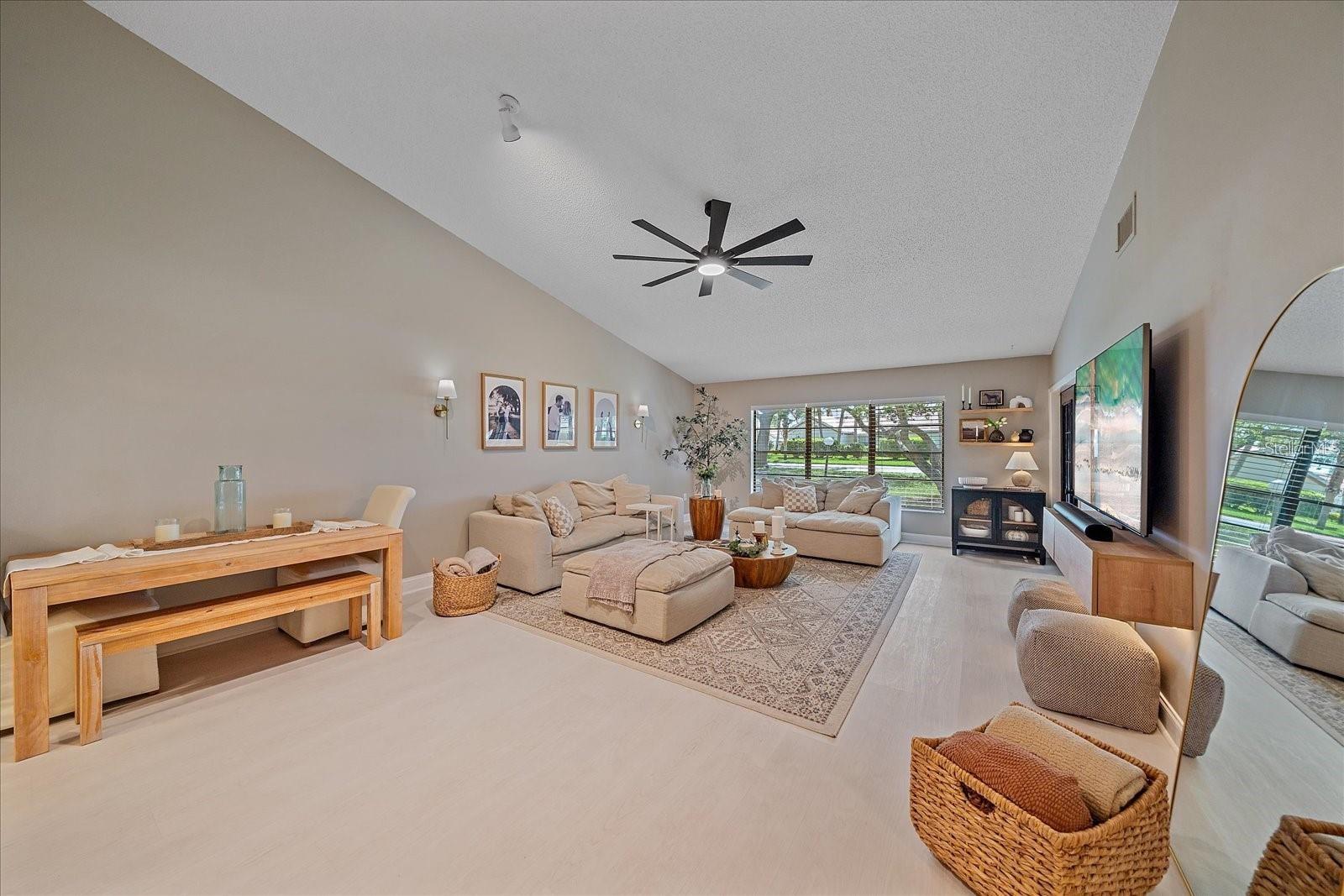 1211 Capri Isles Blvd #6 Property Photo 9