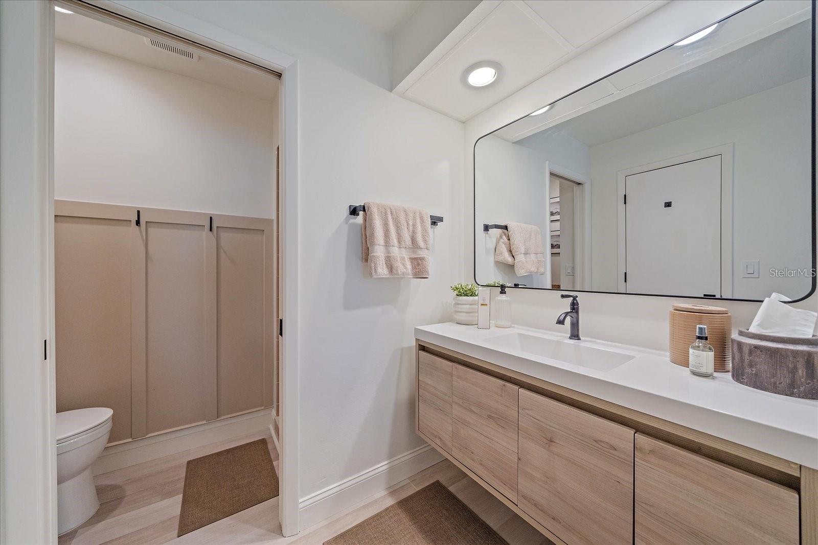 1211 Capri Isles Blvd #6 Property Photo 14