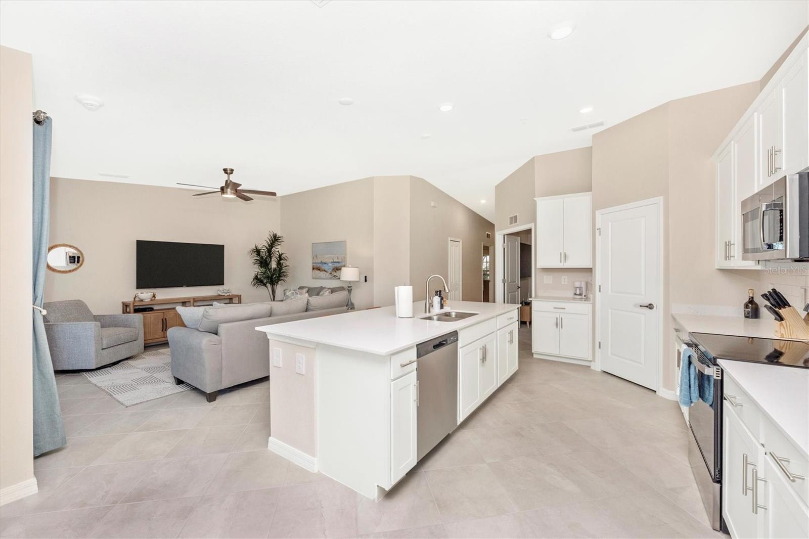 17500 Opal Sand Dr #204 Property Photo 14