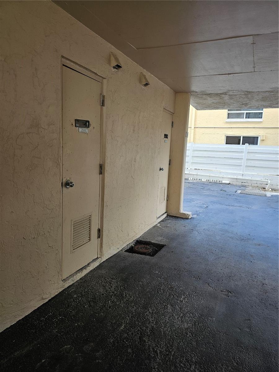 1255 Tarpon Center Dr #614 Property Photo 5