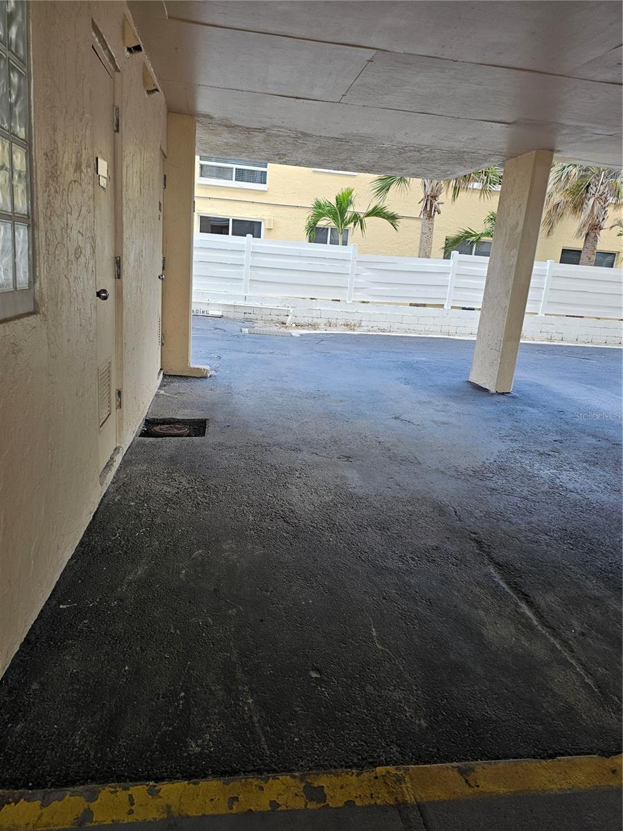 1255 Tarpon Center Dr #614 Property Photo 6