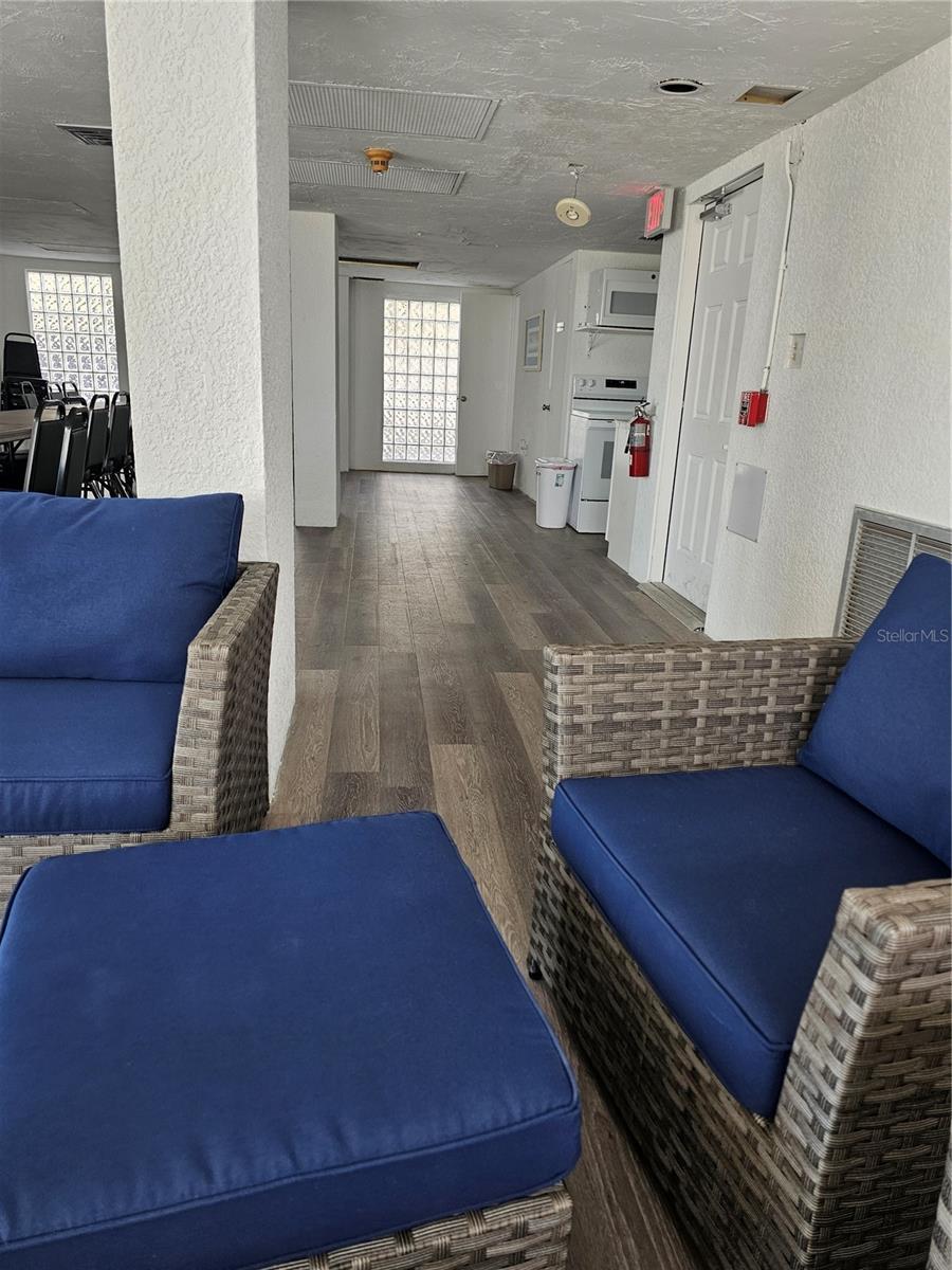 1255 Tarpon Center Dr #614 Property Photo 7