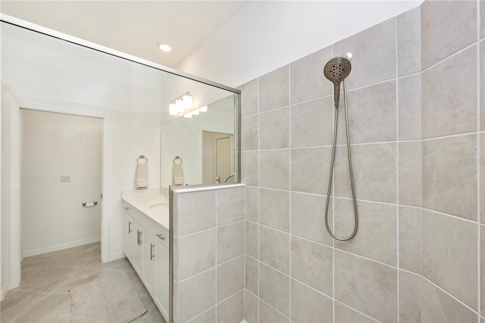 17560 Boracay Ct #201 Property Photo 27