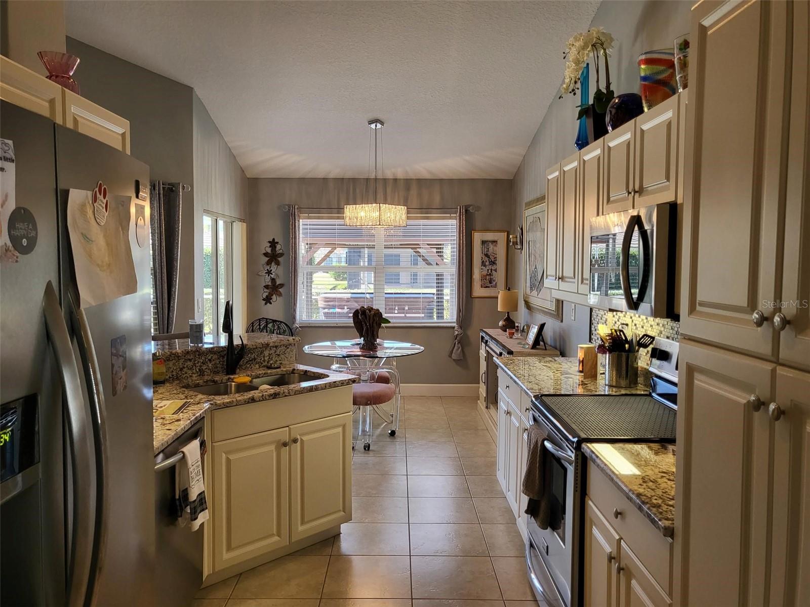 107 Wading Bird Dr Property Photo 7