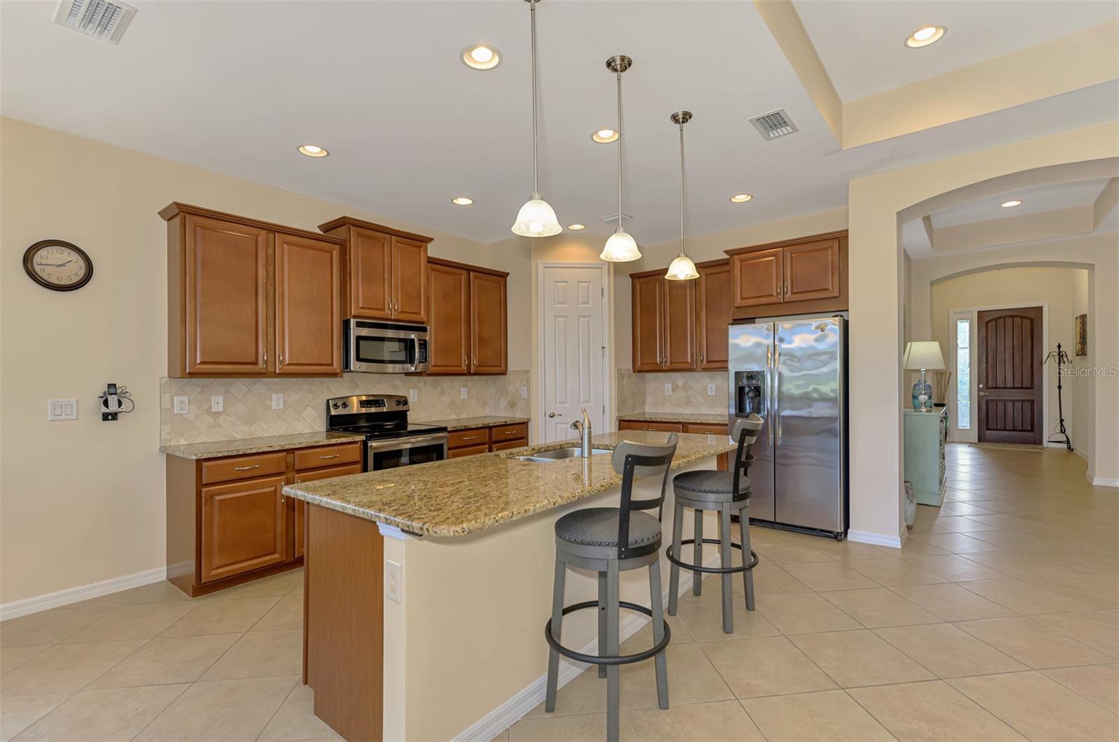 1050 Bluffwood Dr Property Photo 11