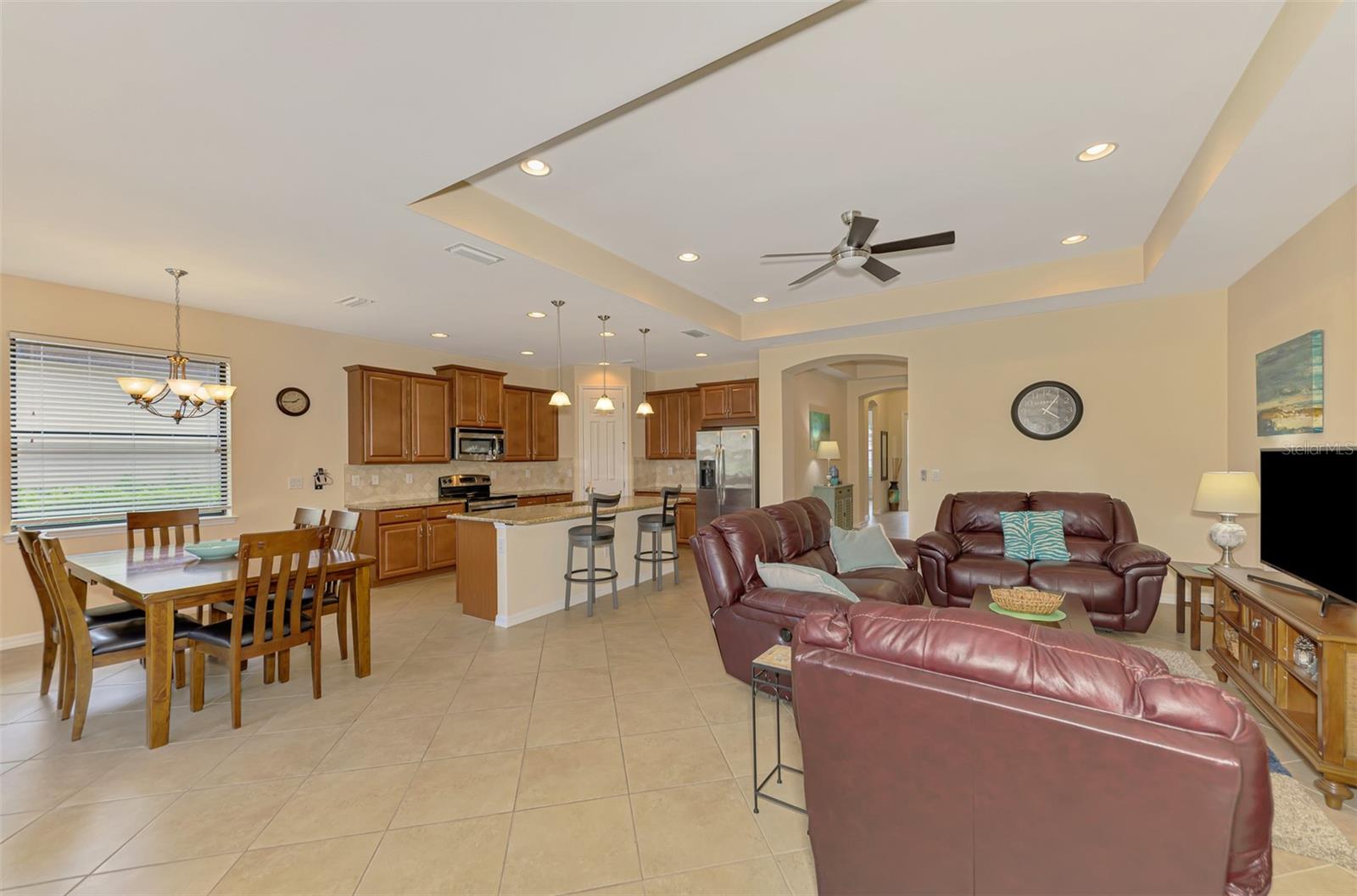 1050 Bluffwood Dr Property Photo 14