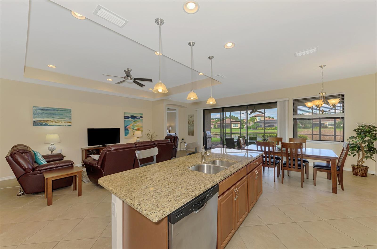 1050 Bluffwood Dr Property Photo 20