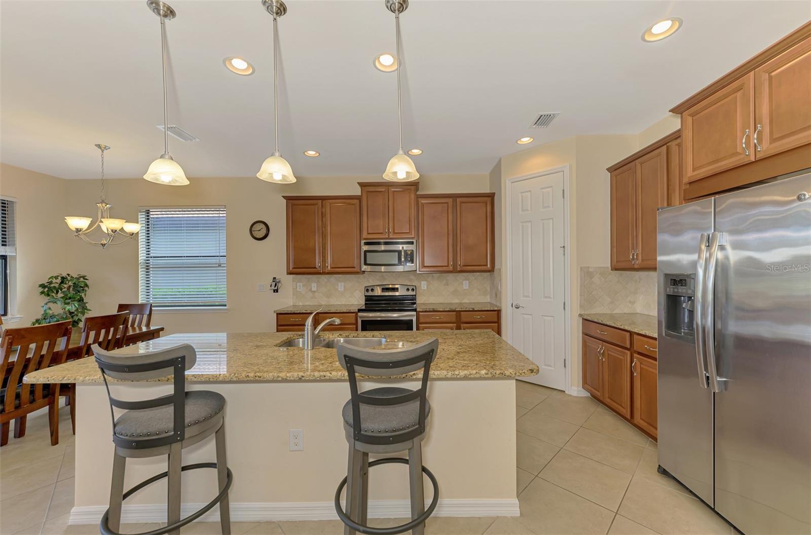 1050 Bluffwood Dr Property Photo 22