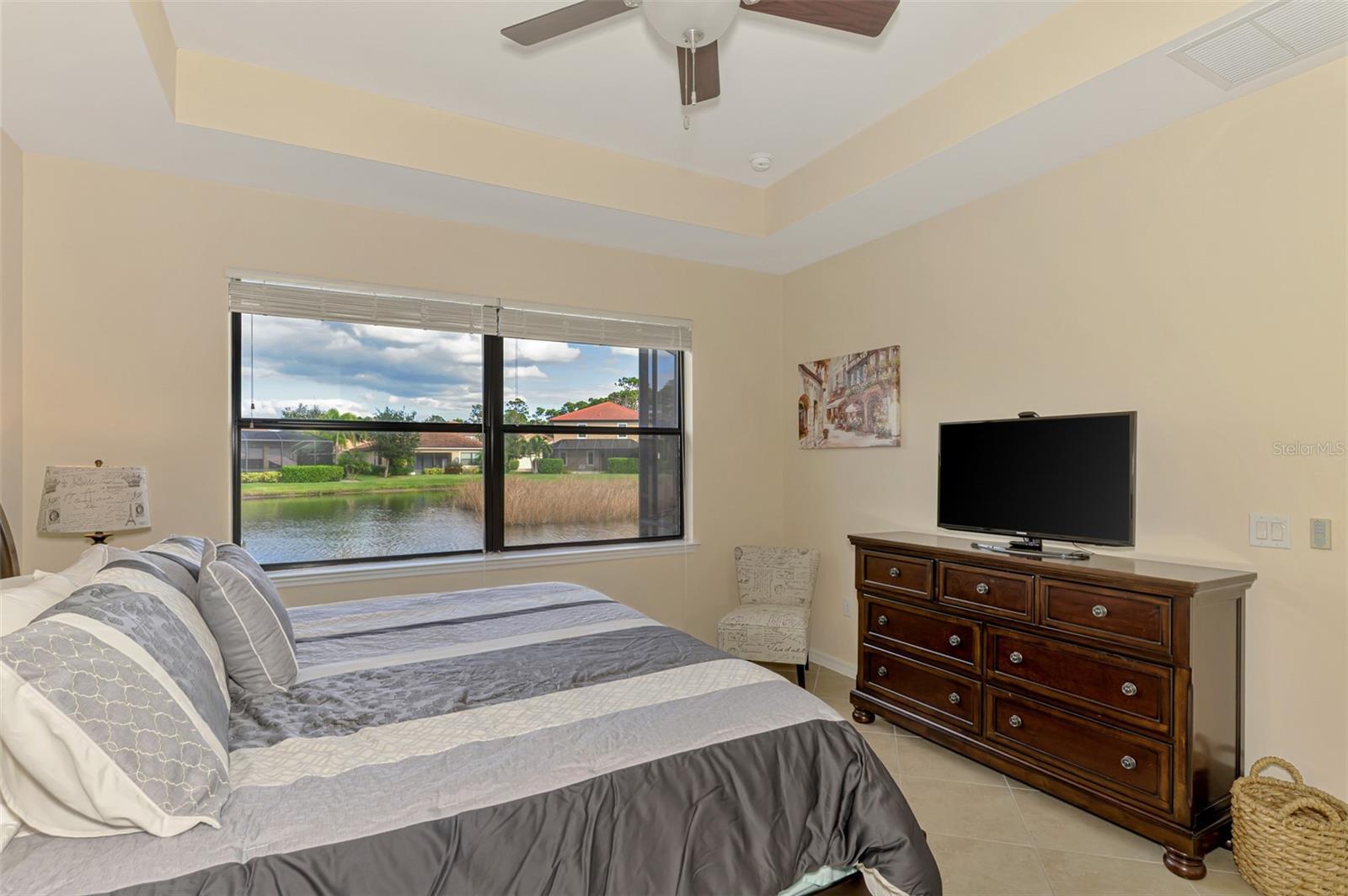 1050 Bluffwood Dr Property Photo 28