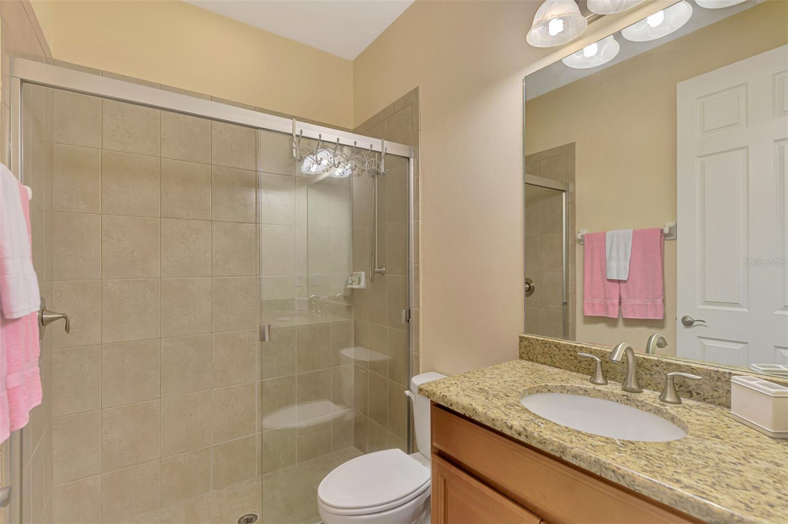 1050 Bluffwood Dr Property Photo 38