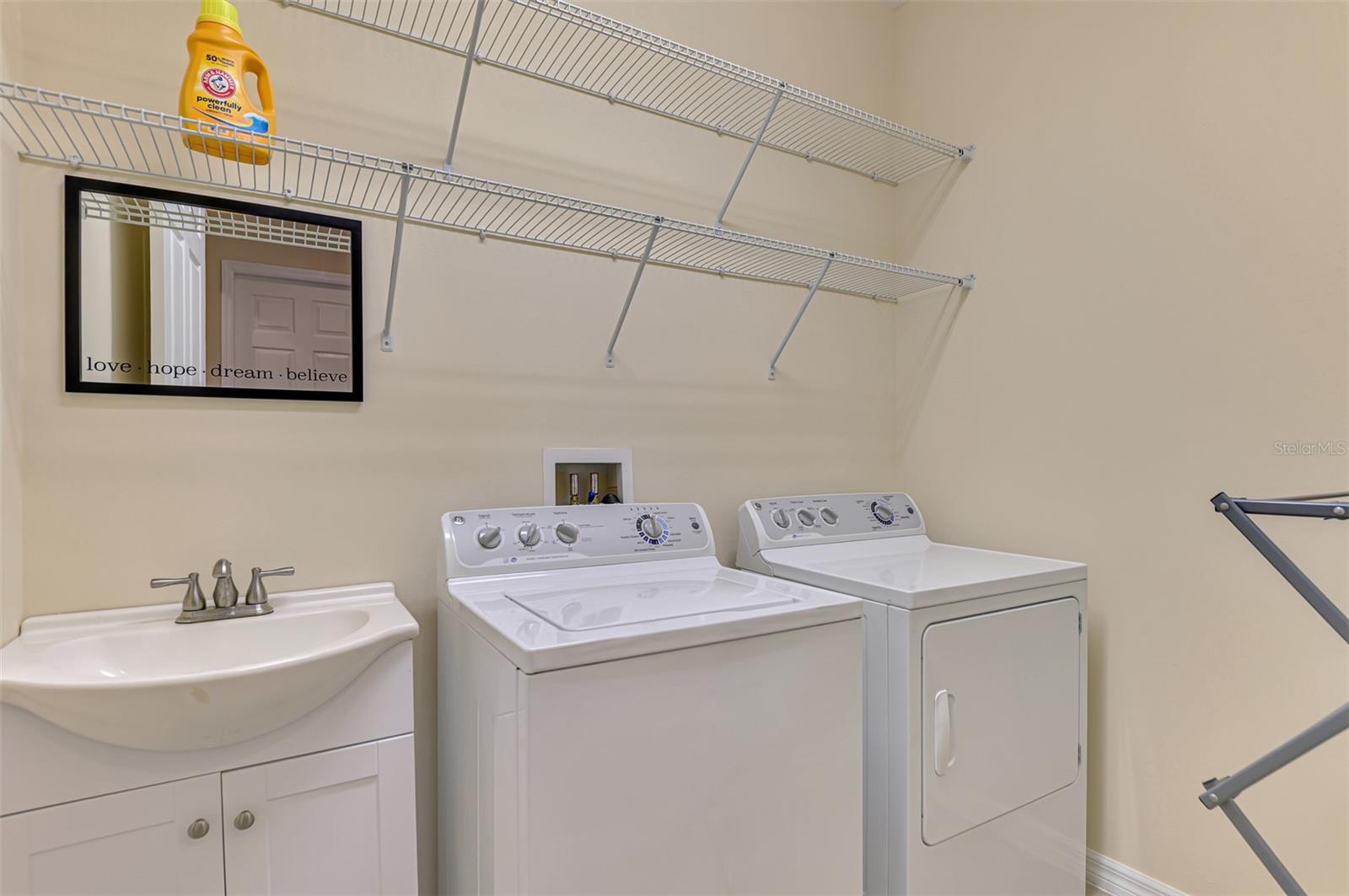 1050 Bluffwood Dr Property Photo 42