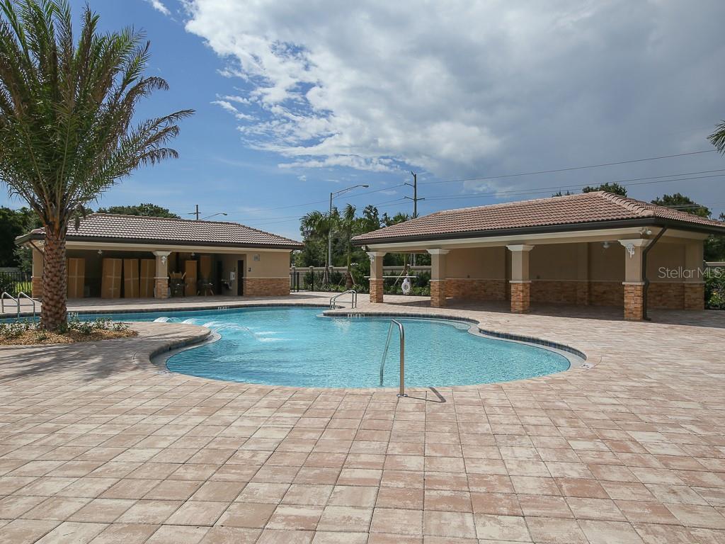 1050 Bluffwood Dr Property Photo 65