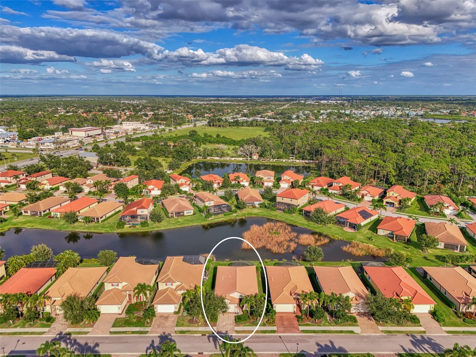 1050 Bluffwood Dr Property Photo 69