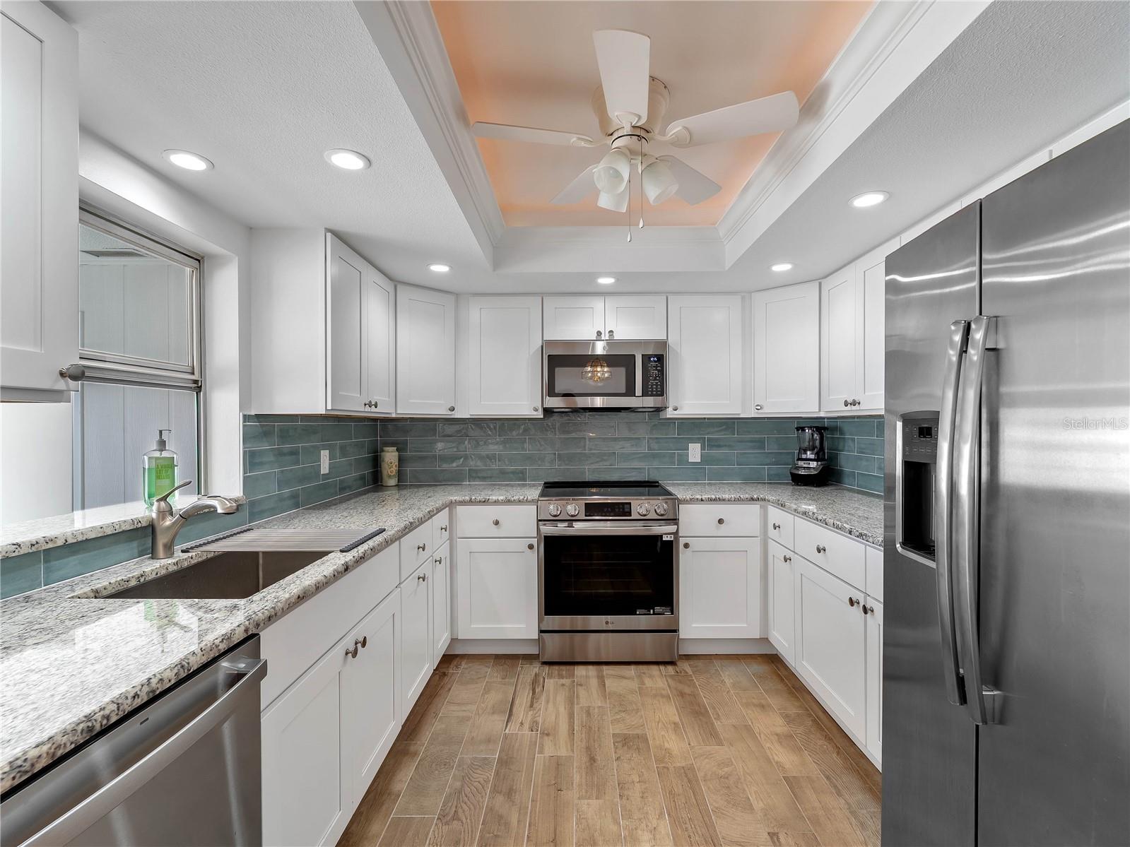 52 Circlewood Dr #a1-2 Property Photo 3
