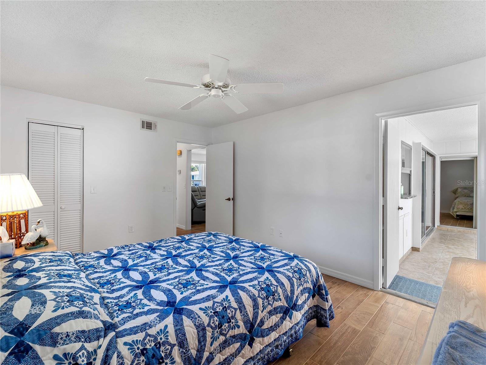 52 Circlewood Dr #a1-2 Property Photo 16
