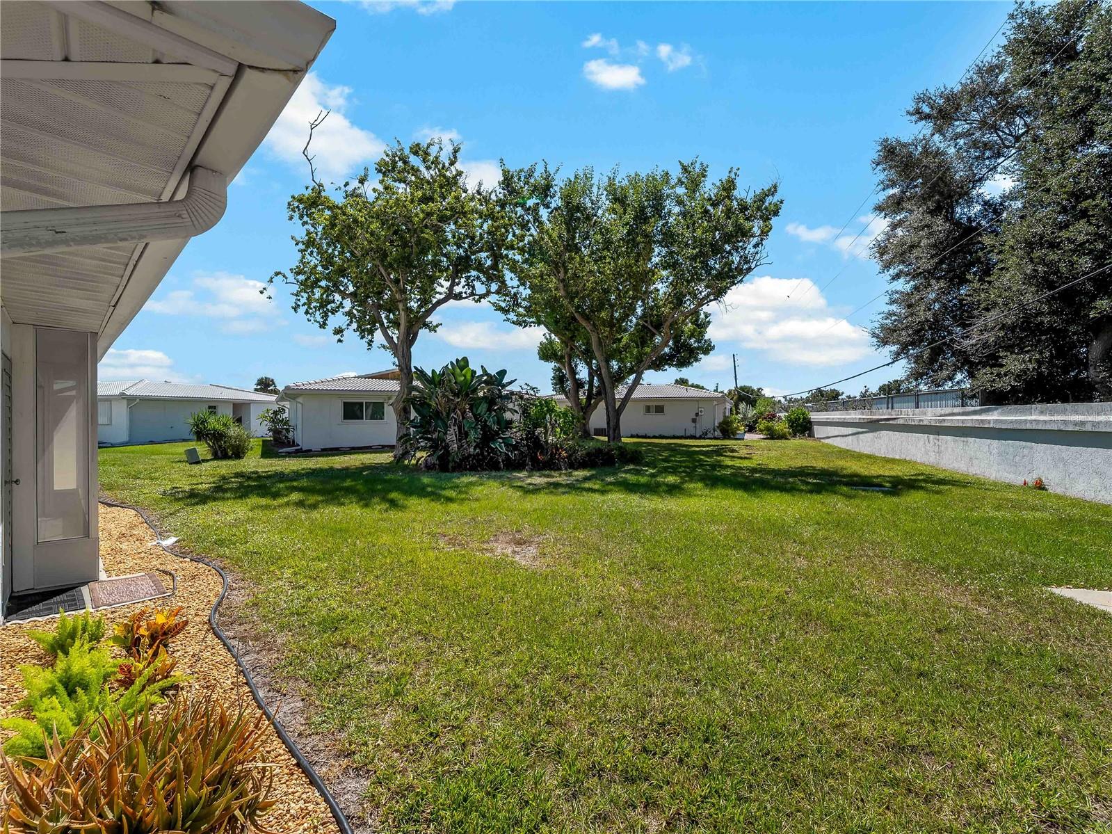 52 Circlewood Dr #a1-2 Property Photo 26