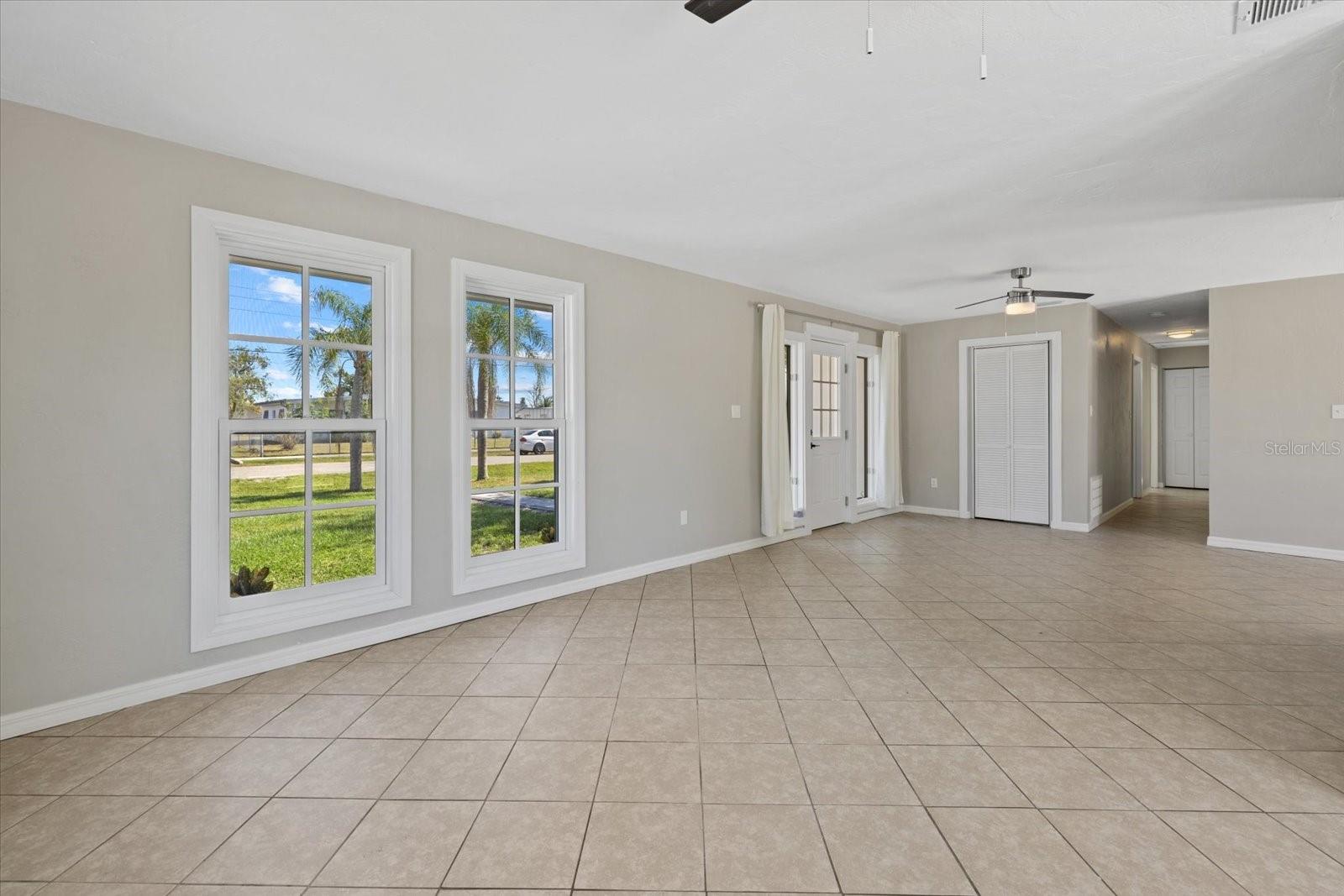 6024 Merril St Property Photo 11