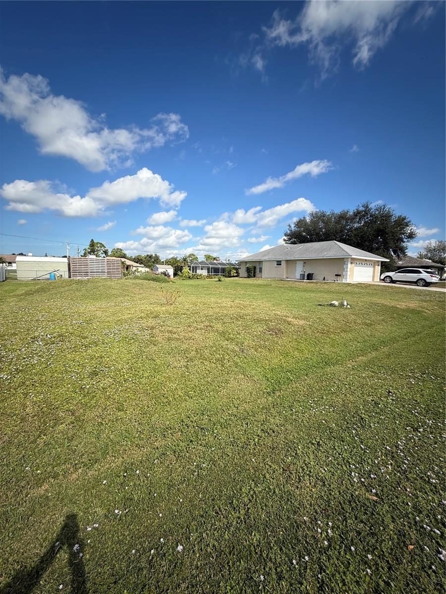 Unicorn Rd Property Photo 1