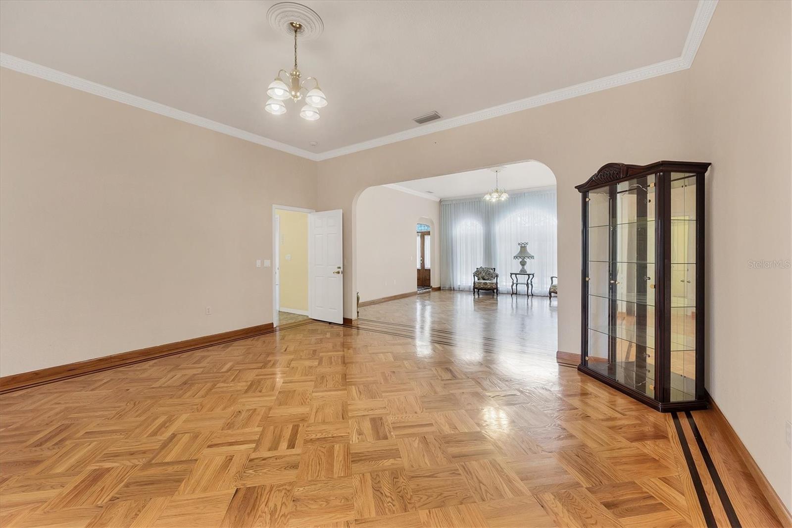 12209 Cotorro Ave Property Photo 11