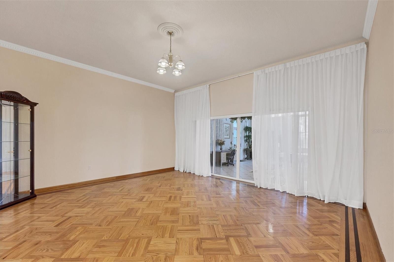 12209 Cotorro Ave Property Photo 13