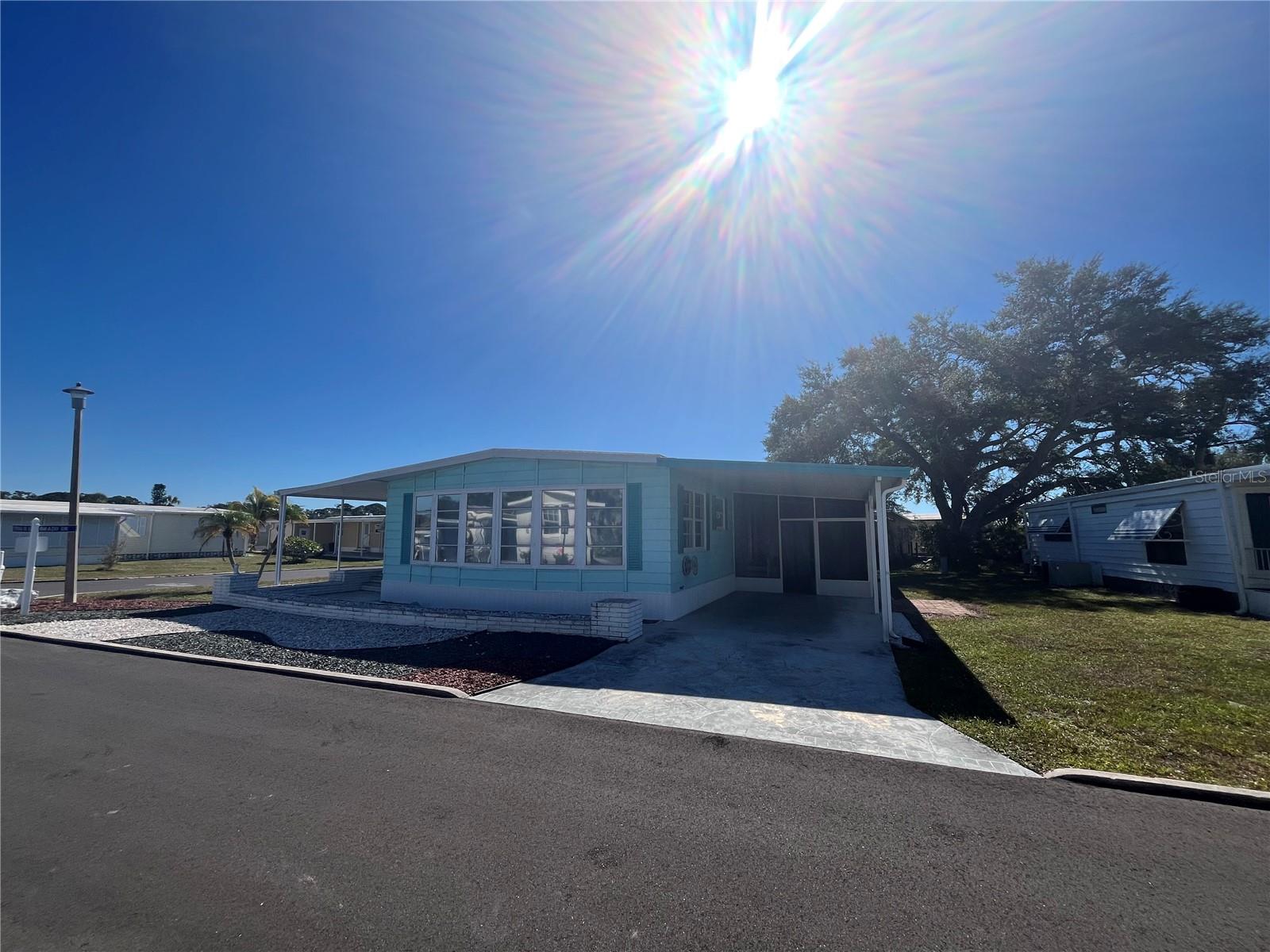 518 CERVINA DR N Property Photo 1