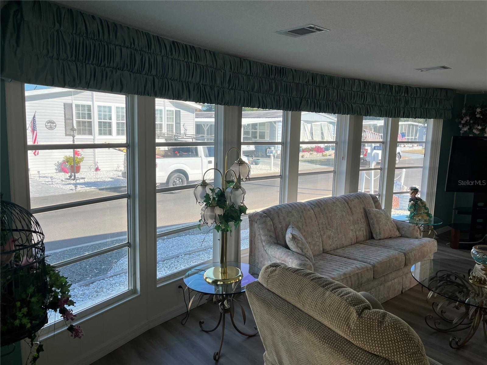 518 Cervina Dr N Property Photo 15
