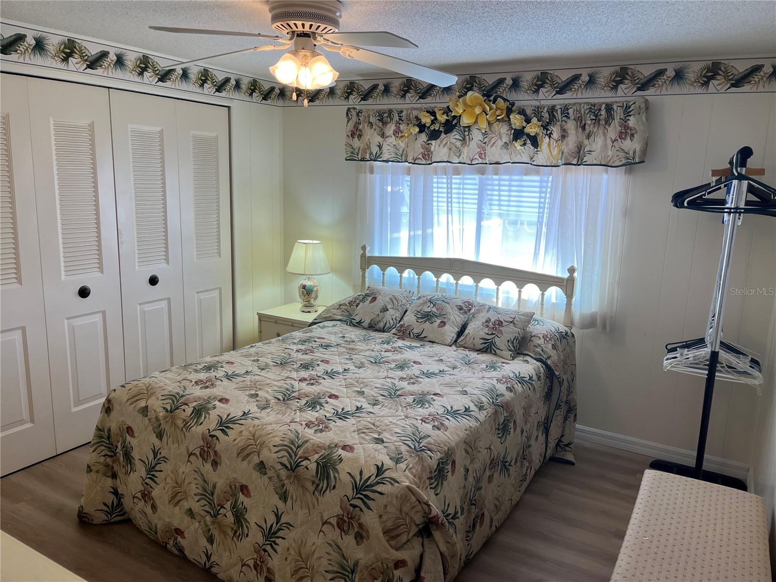 518 Cervina Dr N Property Photo 32