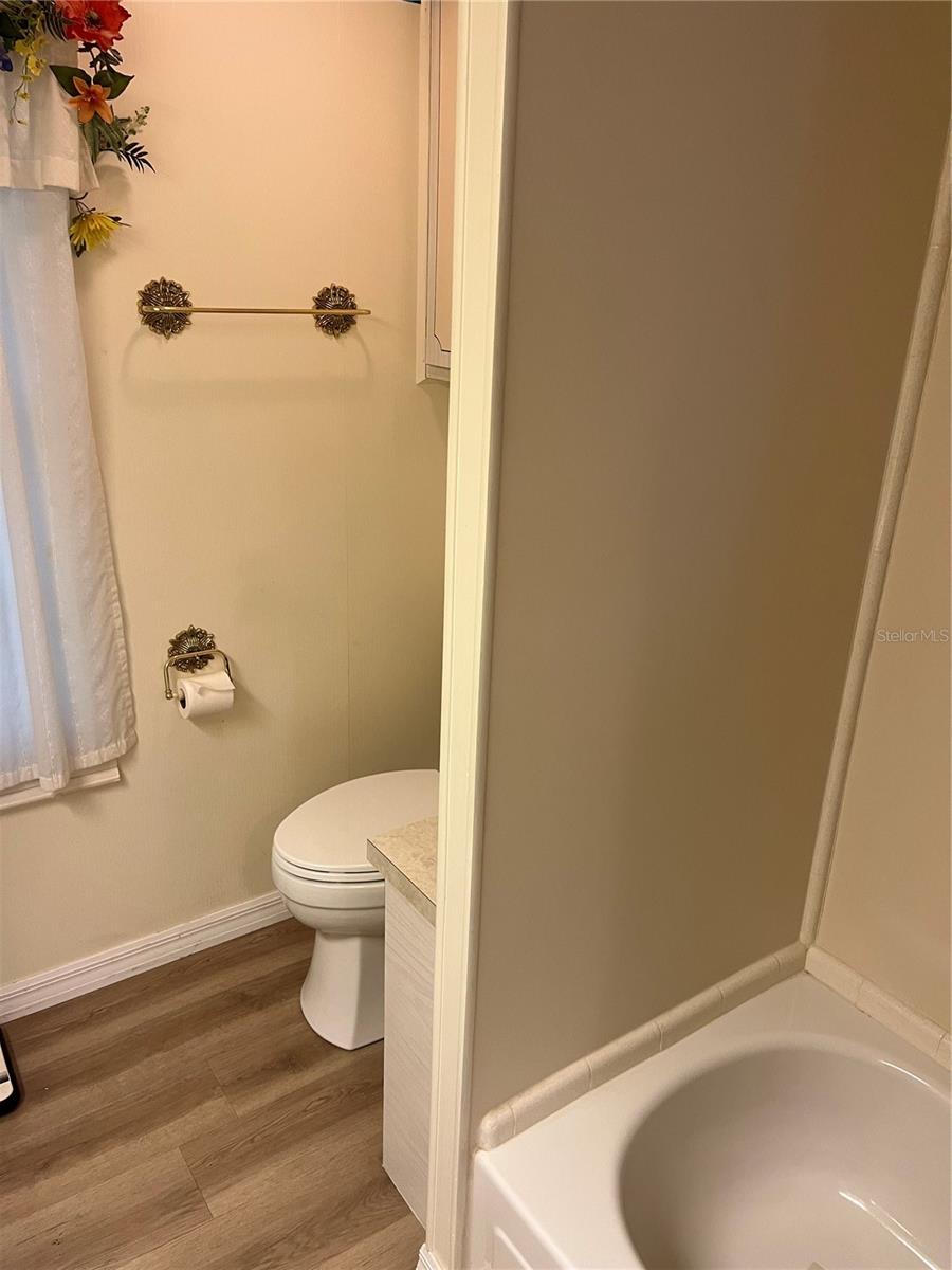 518 Cervina Dr N Property Photo 37