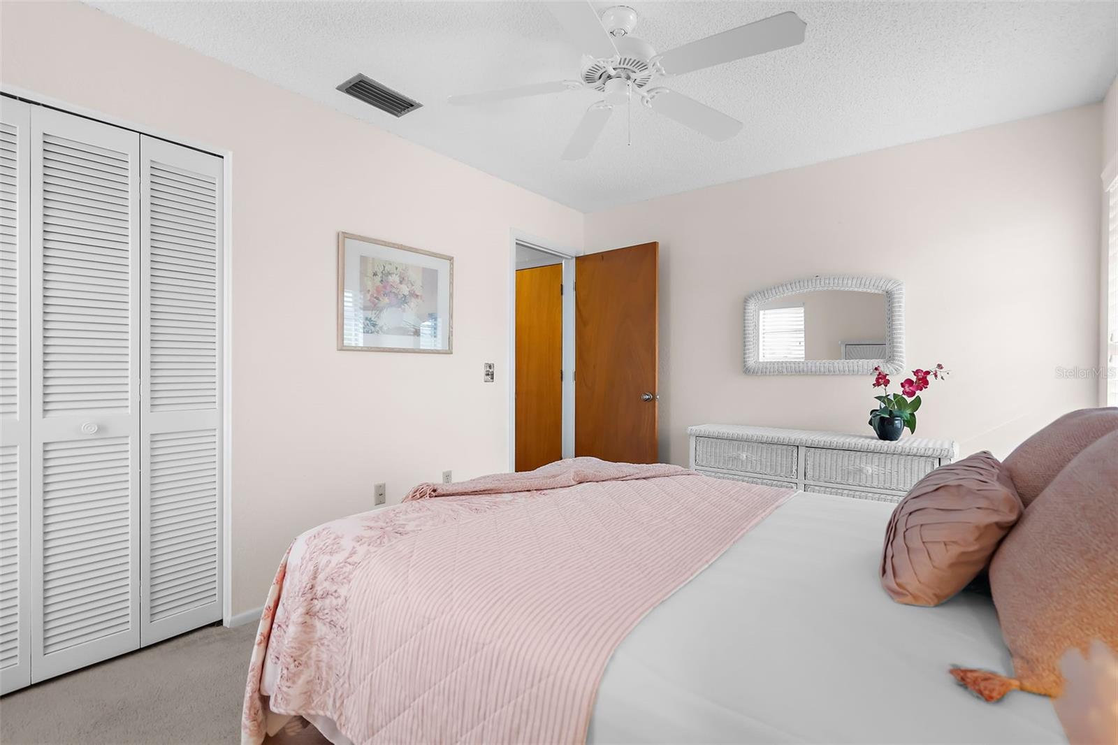 605 Apple Ln Property Photo 15