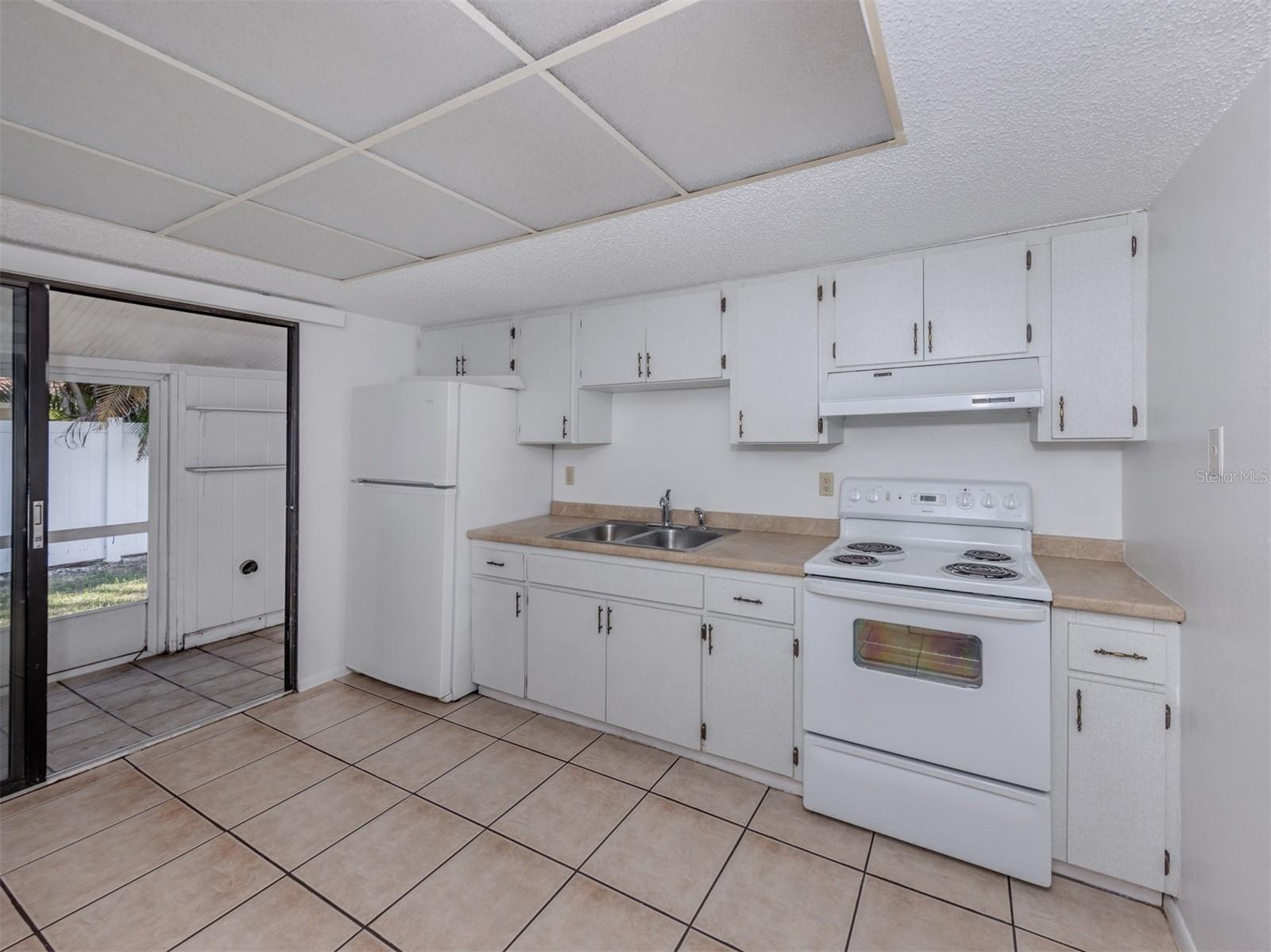 668 Substation Rd Property Photo 10