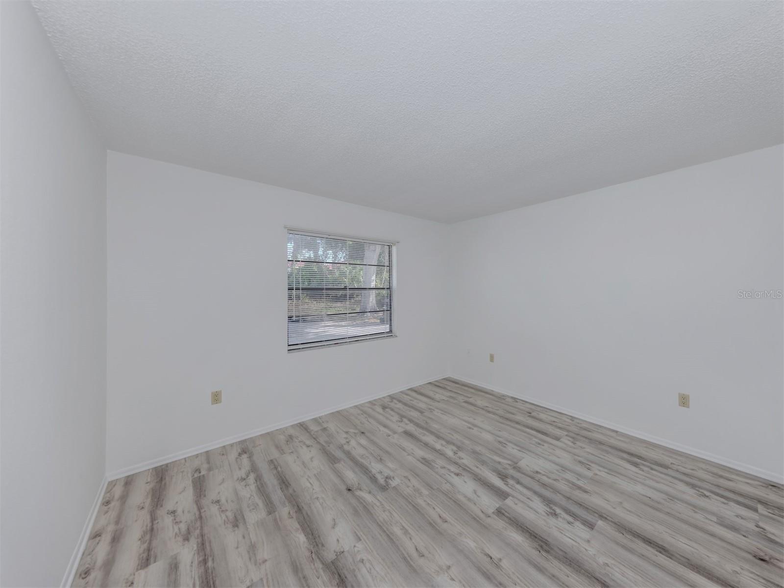 668 Substation Rd Property Photo 17