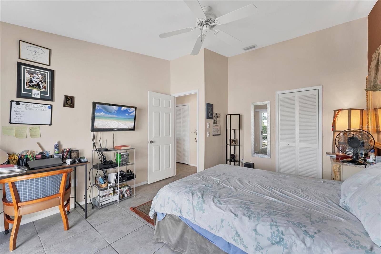 3300 Loveland Blvd #1201 Property Photo 22