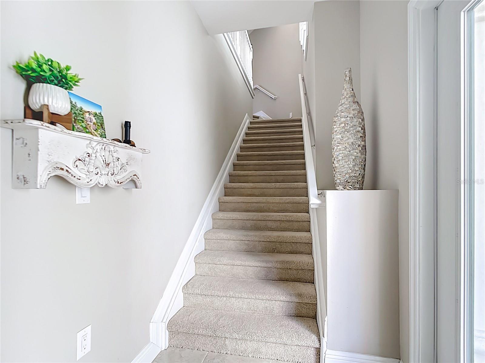 198 Bella Vista Ter #c Property Photo 4