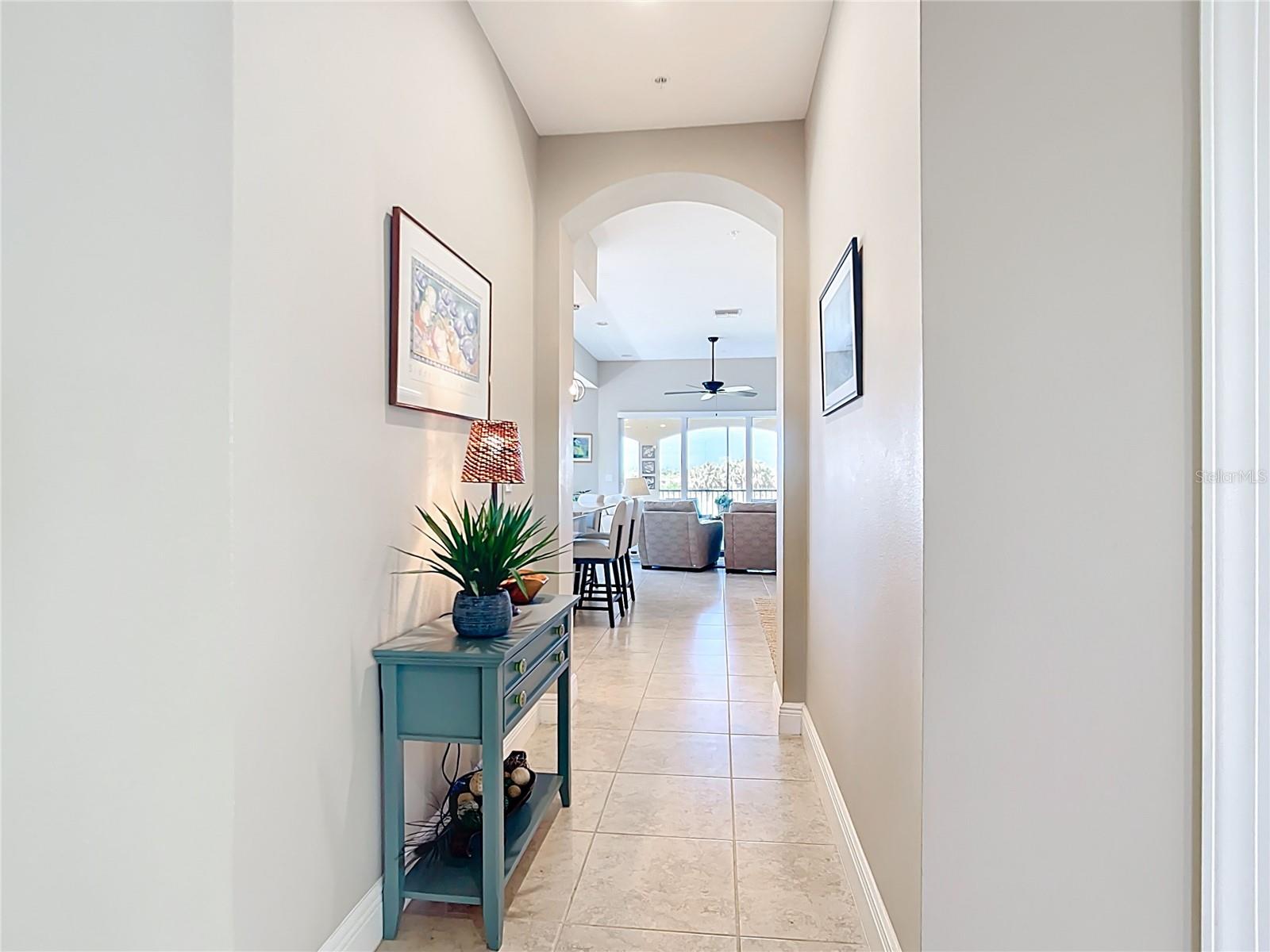 198 Bella Vista Ter #c Property Photo 6
